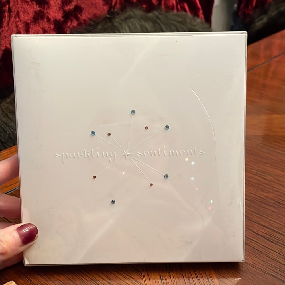 NEW Swarovski crystal star studded embossed luxury ￼correspondence cards